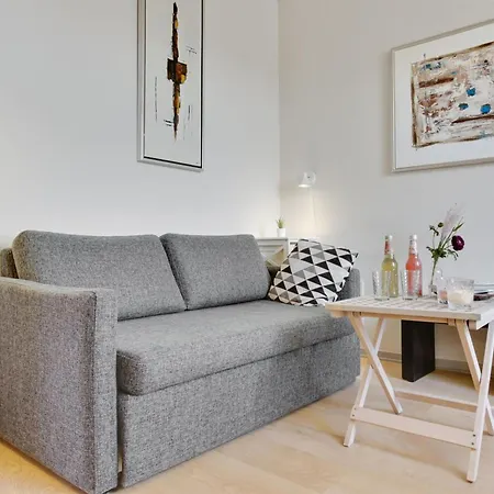 Gulla - 300m From The Sea By Interhome Apartamento Gudhjem